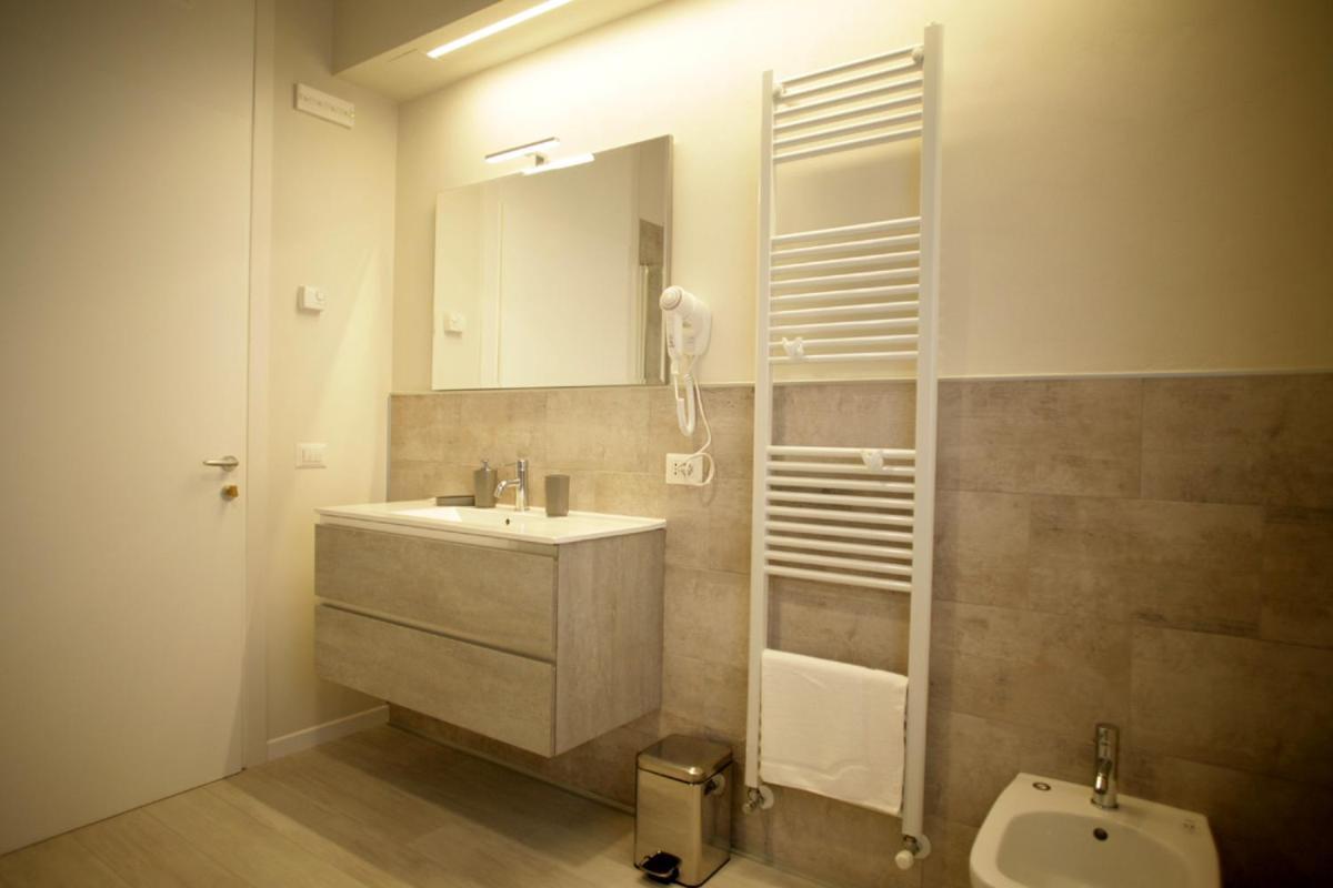 Melograno Rooms B&B Brogliano Ngoại thất bức ảnh